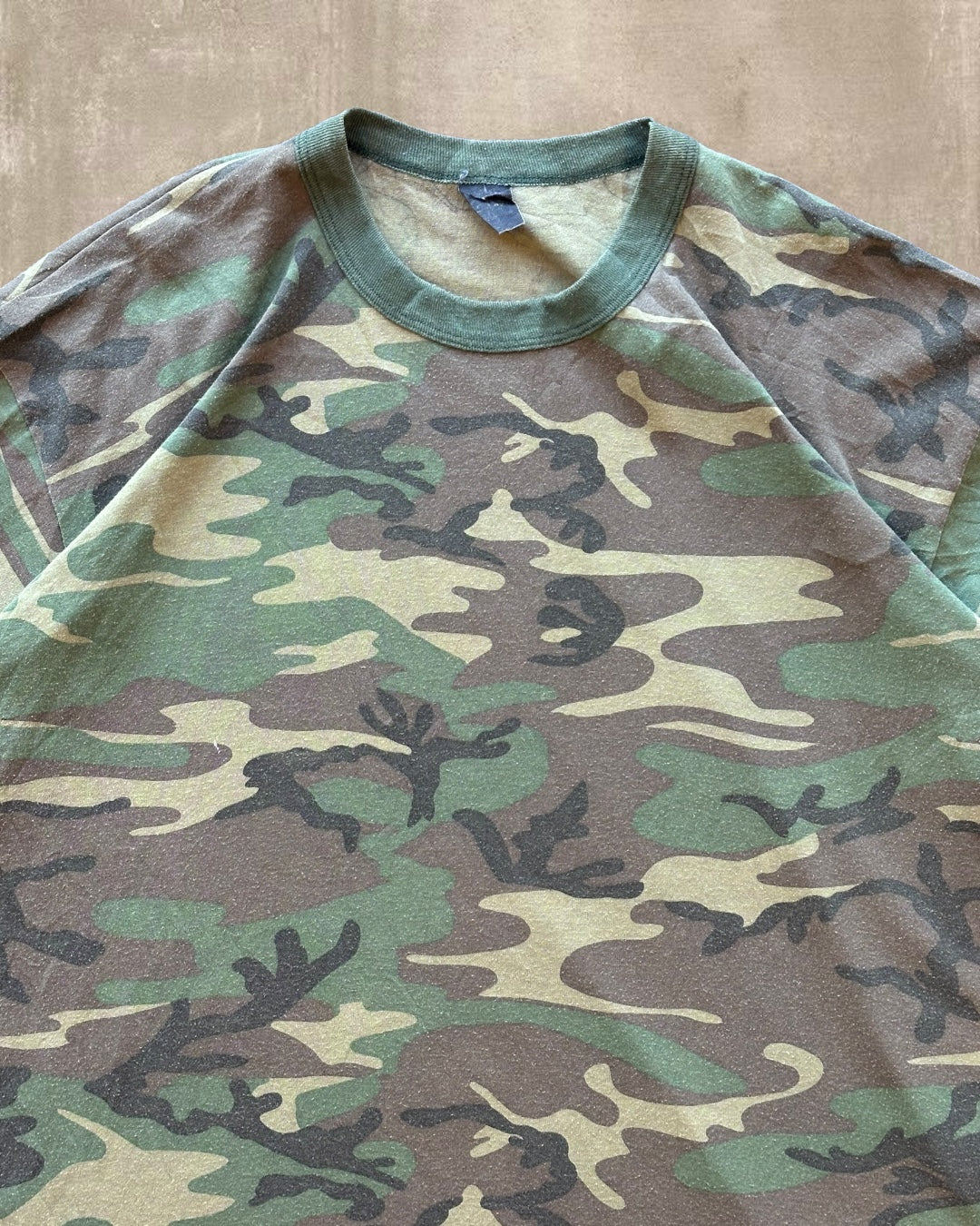 90s Camo T-Shirt - XL
